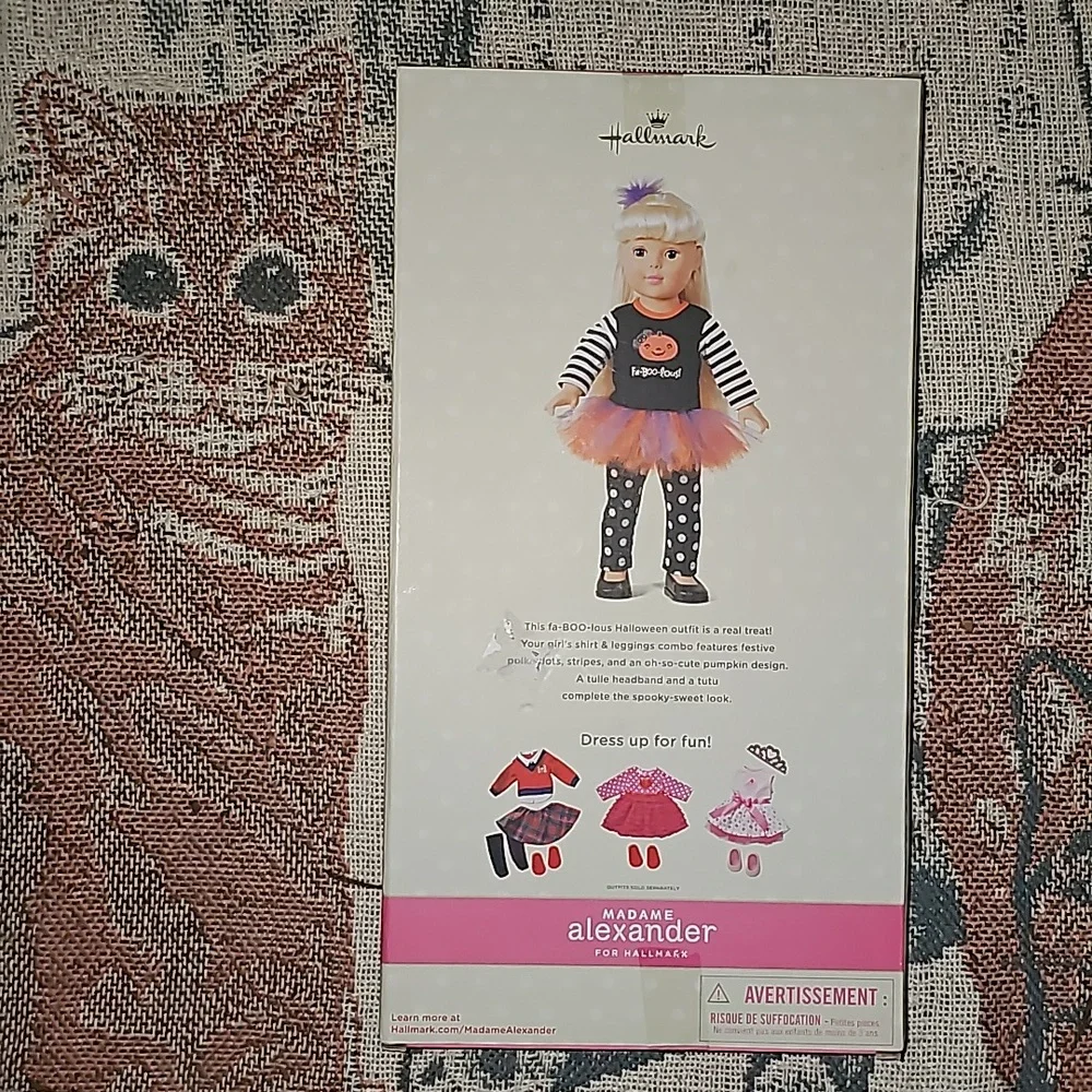 Madame Alexander for hallmark doll costume Halloween theme 18in new